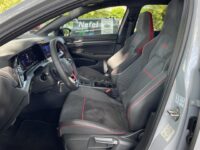 Volkswagen Golf 2.0 TSI GTI ClubSport 45 Jahre | 301 pk | Achteruitrijcamera | Stoel/stuur verwarming | Cruise adaptief |