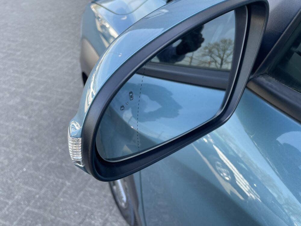 Hyundai Kona EV Premium 64 kWh | Achteruitrijcamera | Stoelverwarming |