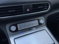 Hyundai Kona EV Premium 64 kWh | Achteruitrijcamera | Stoelverwarming |