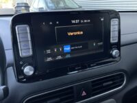 Hyundai Kona EV Premium 64 kWh | Achteruitrijcamera | Stoelverwarming |