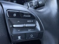 Hyundai Kona EV Premium 64 kWh | Achteruitrijcamera | Stoelverwarming |