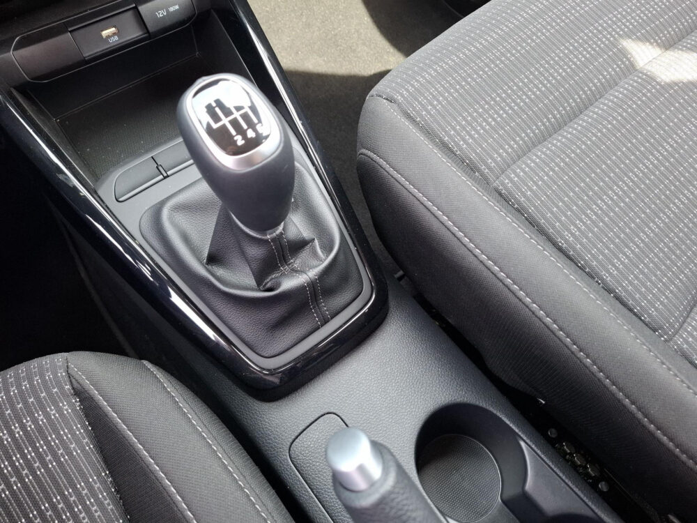 Kia Stonic 1.0 T-GDi MHEV DynamicLine | Led verlichting | Camera | Navigatie