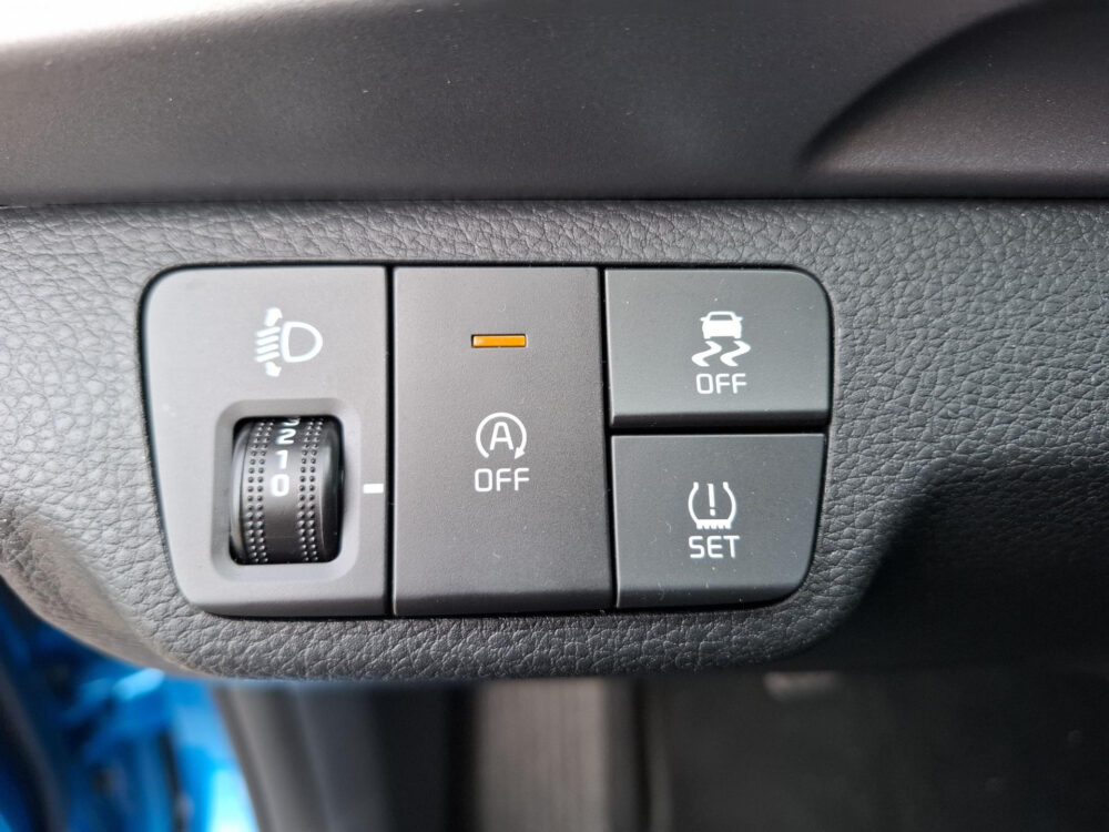 Kia Stonic 1.0 T-GDi MHEV DynamicLine | Led verlichting | Camera | Navigatie