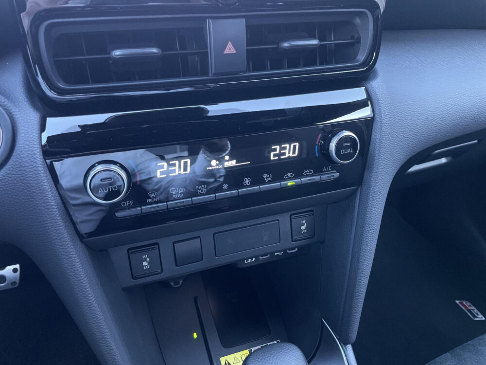 Toyota Yaris Cross 1.5 Hybrid 130 GR SPORT | Carplay | Achteruitrijcamera | Stoelverwarming |