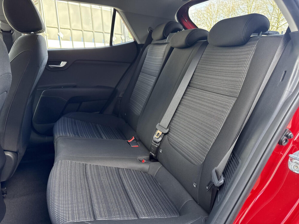 Kia Stonic 1.0 T-GDi MHEV DynamicPlusLine CarPlay | Trekhaak | Navi