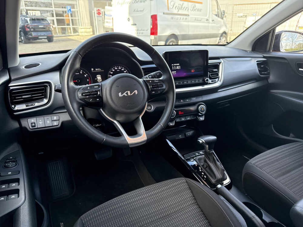 Kia Stonic 1.0 T-GDi MHEV DynamicPlusLine CarPlay | Trekhaak | Navi