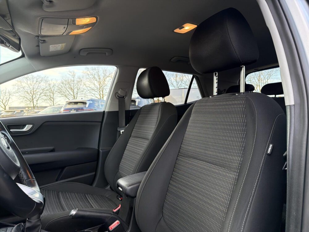 Kia Stonic 1.0 T-GDi MHEV DynamicPlusLine NAVI | Camera | Lichtmetalen Velgen