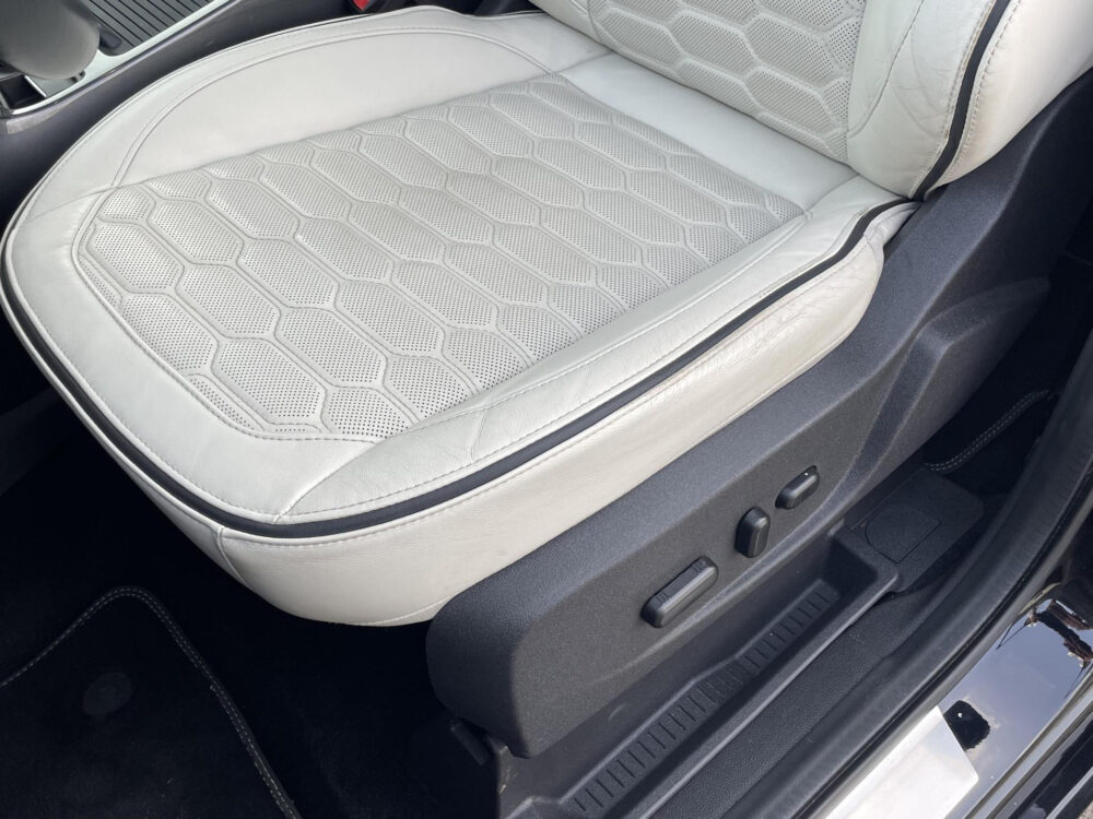 Ford Kuga 1.5 EcoBoost Vignale Navigatie | Panoramadak | Leder |