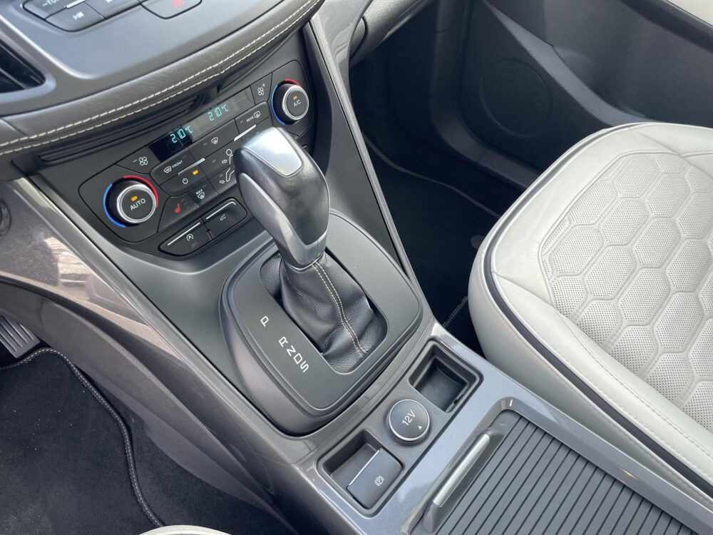 Ford Kuga 1.5 EcoBoost Vignale Navigatie | Panoramadak | Leder |