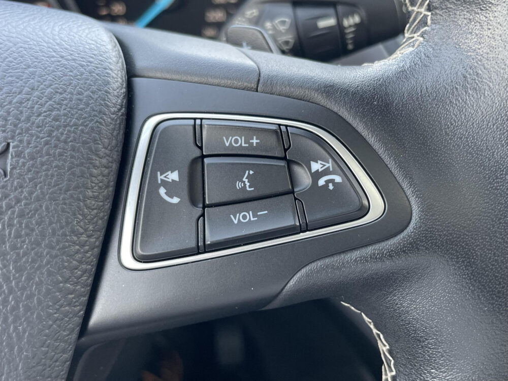 Ford Kuga 1.5 EcoBoost Vignale Navigatie | Panoramadak | Leder |