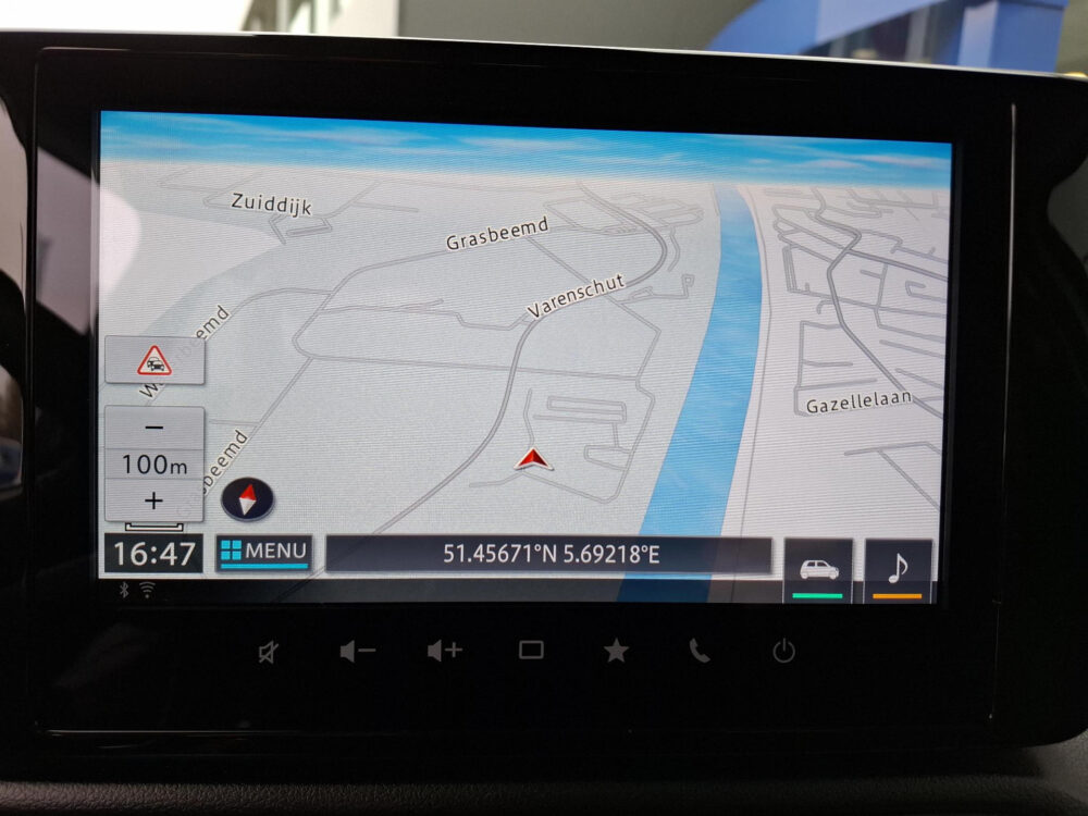 Suzuki Swift 1.2 Select Smart Hybrid