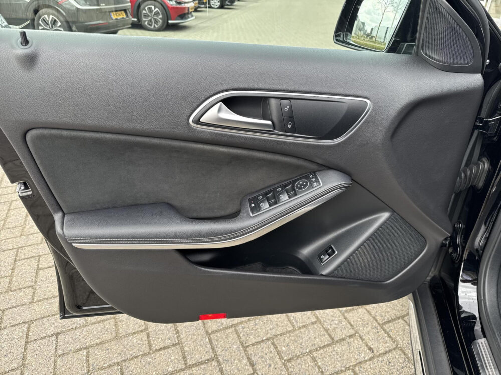 Mercedes-Benz GLA-klasse 200 Premium Plus | AMG-Line |