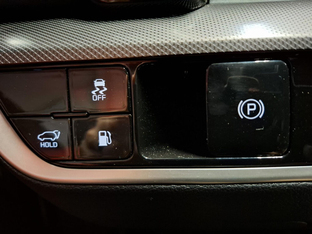 Kia Sportage 1.6 T-GDi Plug-in Hybrid AWD GT-PlusLine | Pano | Stoel stuur verwarming |
