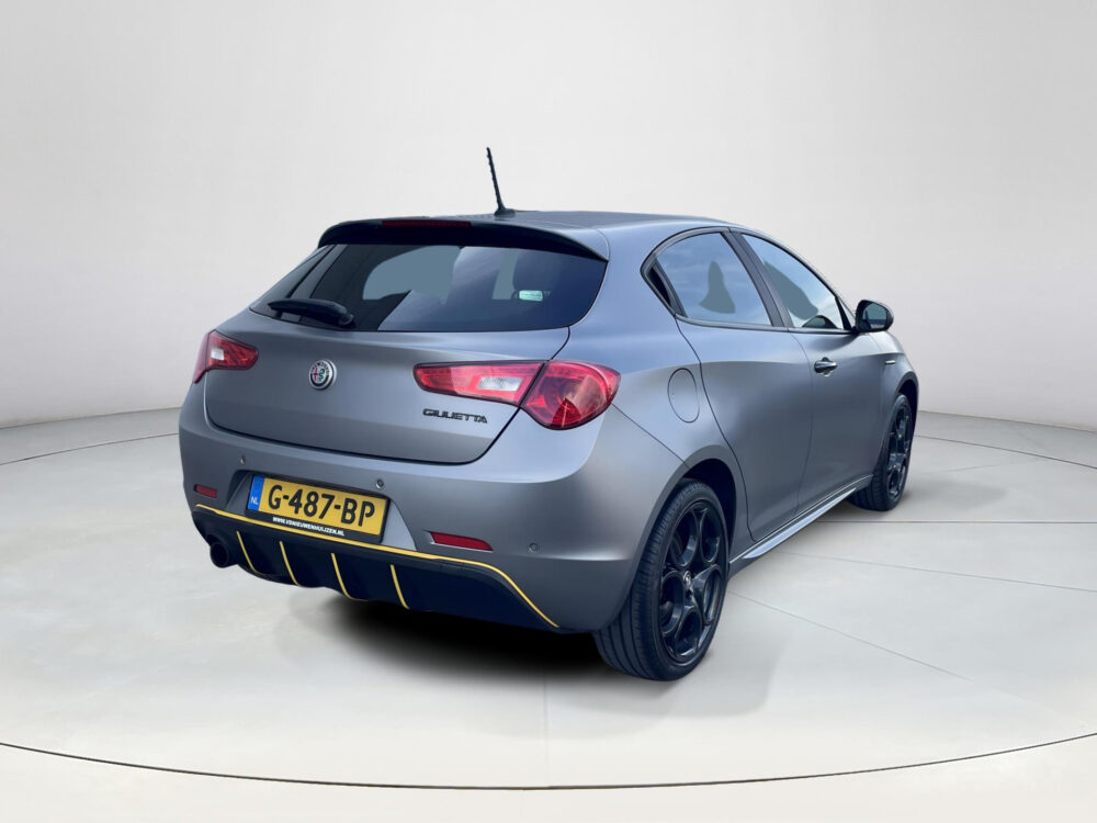Alfa Romeo Giulietta 1.4 Turbo Sport | PDC | Navi | stoelverwarming |