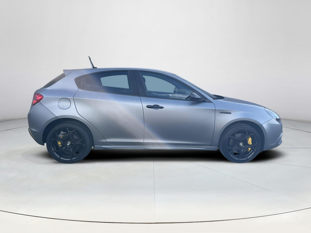 Alfa Romeo Giulietta 1.4 Turbo Sport | PDC | Navi | stoelverwarming |