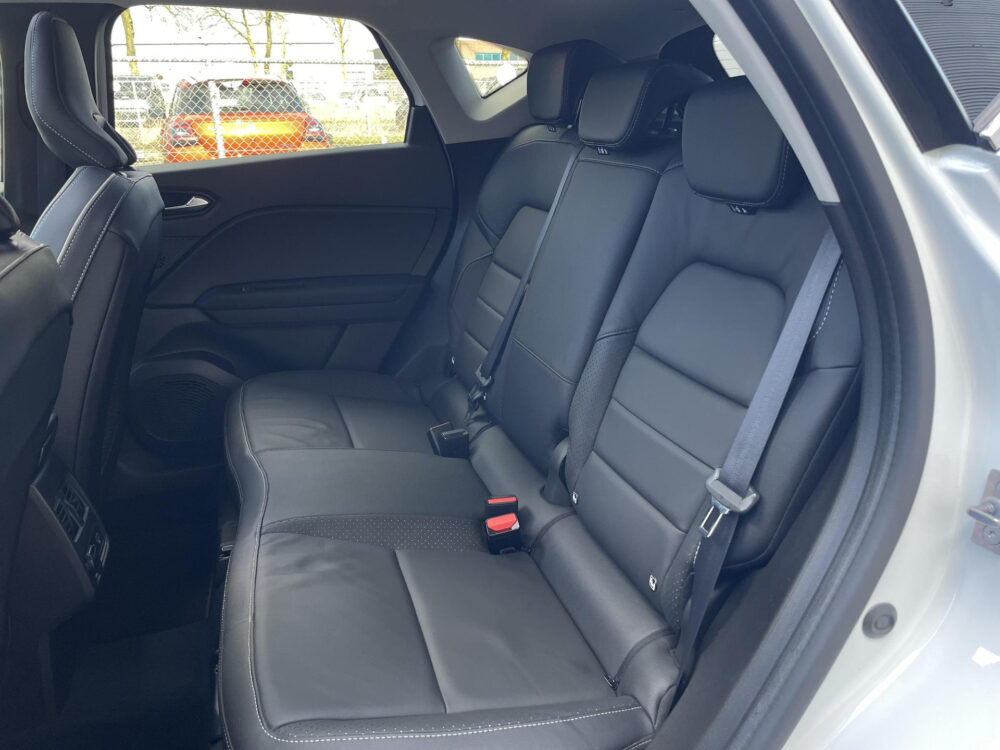 Mitsubishi ASX 1.6 HEV AT Instyle | Leder | Panoramadak |