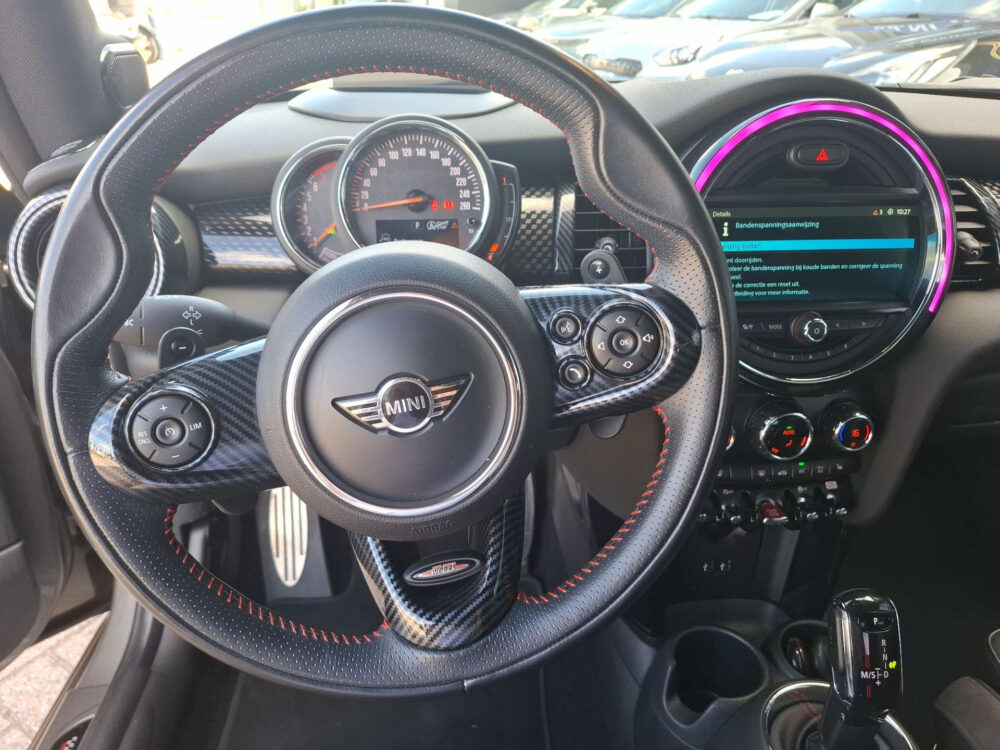 MINI 3-Deurs 2.0 Cooper S | John cooper works | Harman Kardon | Achteruitrijcamera |