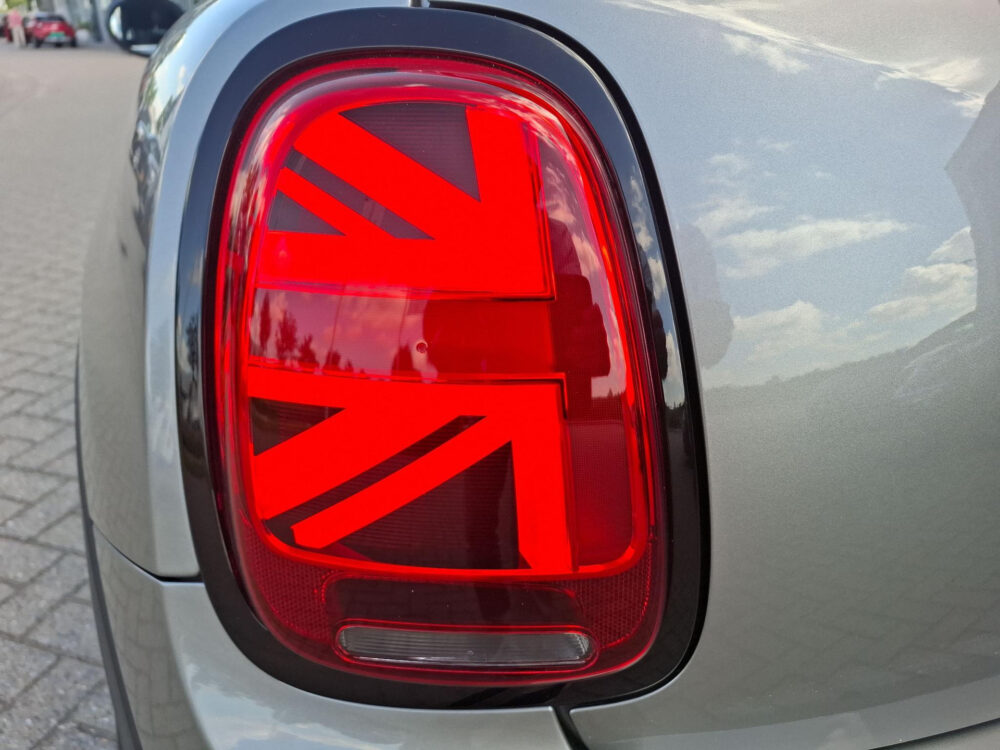 MINI 3-Deurs 2.0 Cooper S | John cooper works | Harman Kardon | Achteruitrijcamera |
