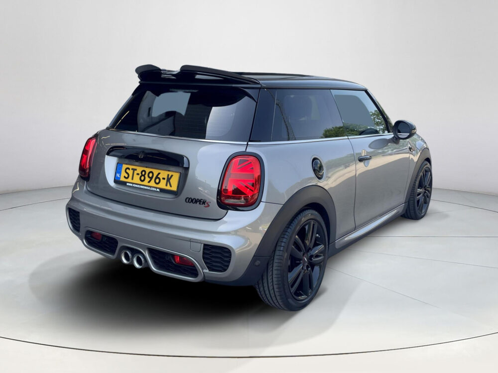 MINI 3-Deurs 2.0 Cooper S | John cooper works | Harman Kardon | Achteruitrijcamera |