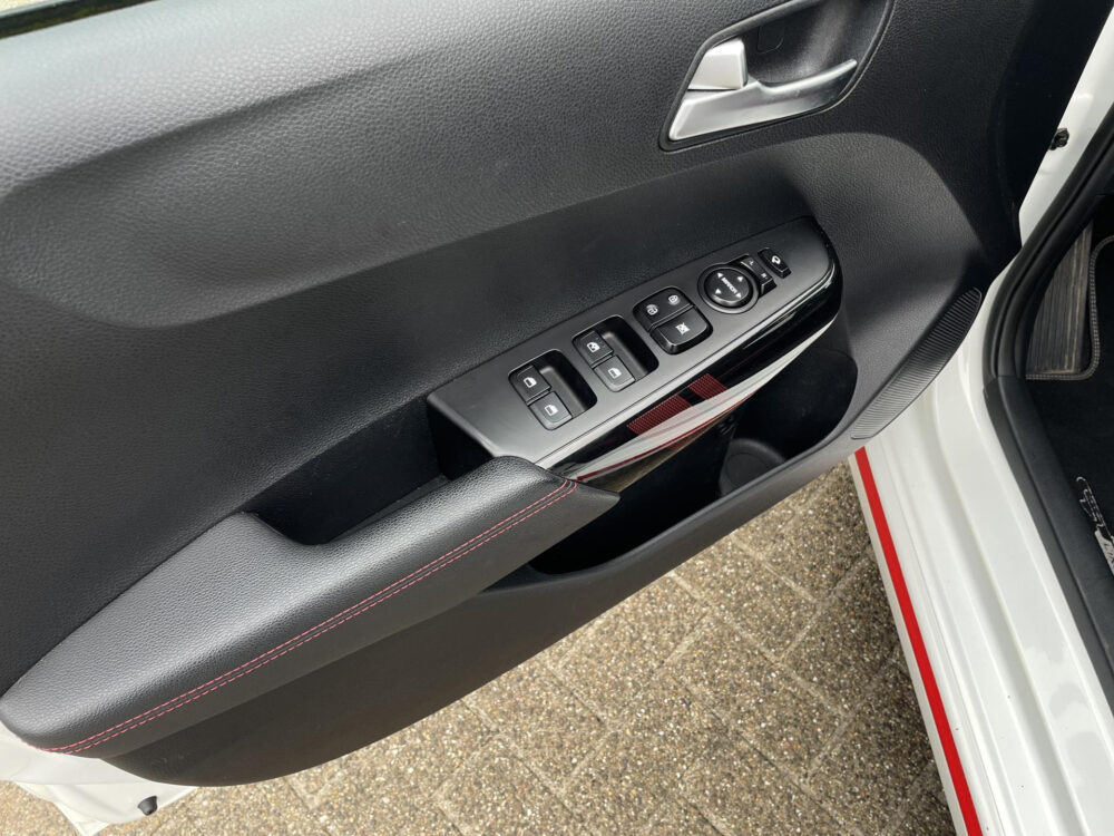 Kia Picanto 1.2 CVVT GT-Line | CarPlay | Leder | Pano