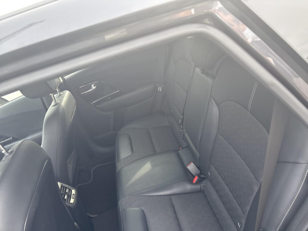 Kia Niro 1.6 GDi Hybrid Style Edition 18 inch | Leder | Keyless | JBL Sound | Elec. verstel stoelen | Trekhaak | info roel 0492-588951