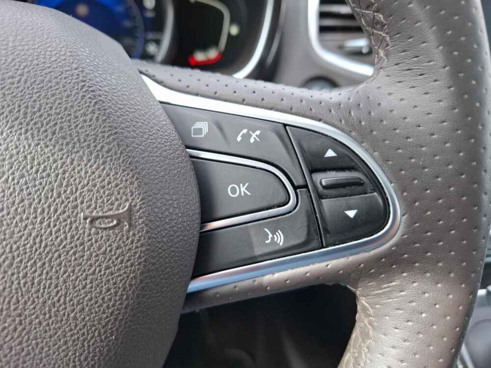 Renault Espace 1.6 TCe Initiale Paris 5p. | Navi | Leder | Camera