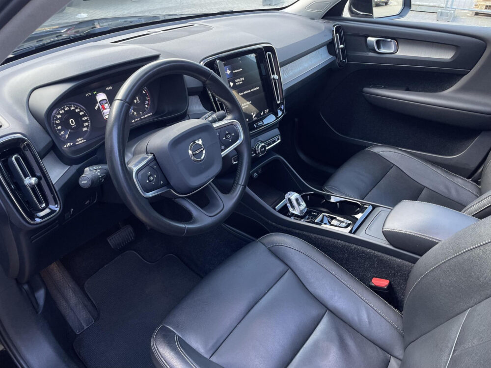 Volvo XC40 2.0 T4 Inscription 190PK | 1 eigenaar | Volvo Dealer onderhouden