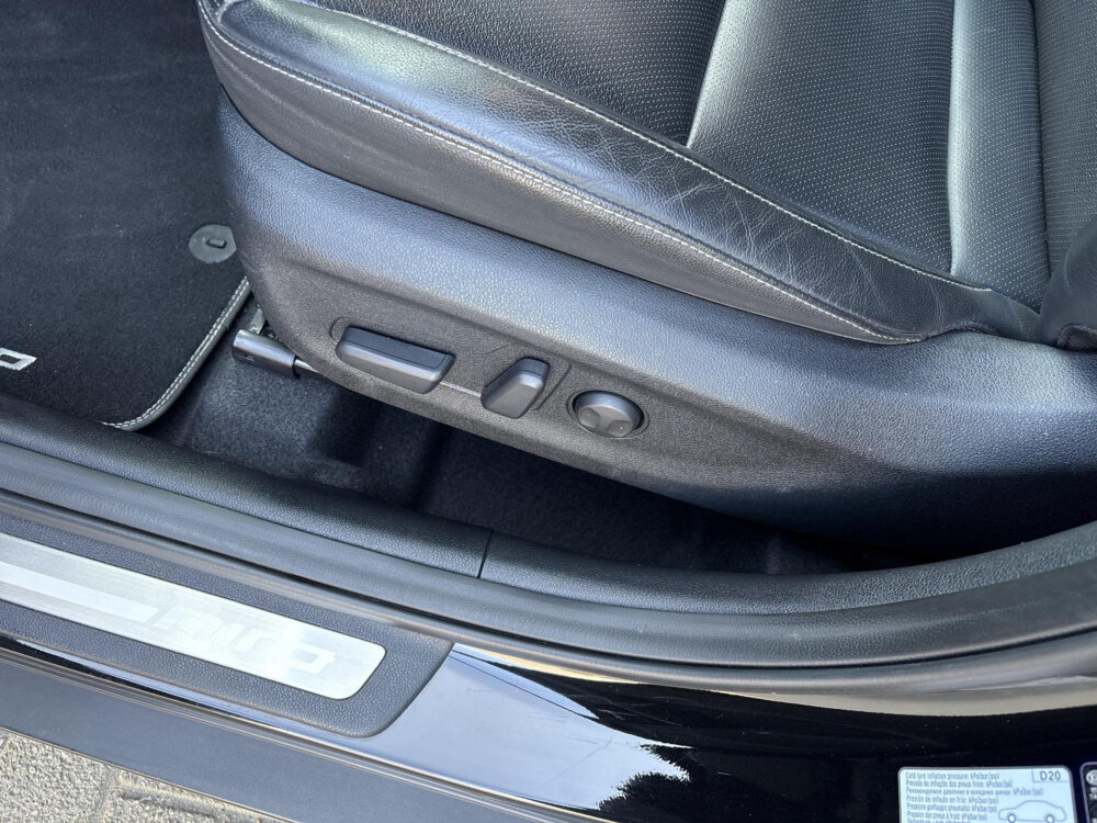 Kia Niro 1.6 GDi Hybrid ExecutiveLine Leder | Key-Less | JBL | 54.000km | 18inch | Stoelverw/Ventilatie | TopStaat !