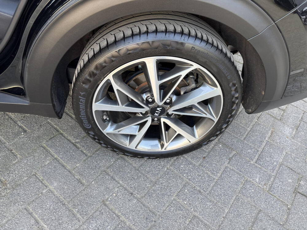 Kia Niro 1.6 GDi Hybrid ExecutiveLine Leder | Key-Less | JBL | 54.000km | 18inch | Stoelverw/Ventilatie | TopStaat !