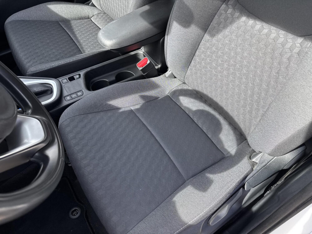 Toyota Yaris 1.5 Hybrid Active Fabrieksgarantie 1ste eigenaar