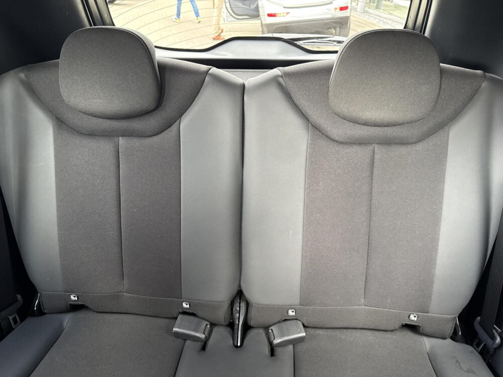 Toyota Aygo X 1.0 VVT-i S-CVT Envy tot 10 jr Fabrieksgarantie | Navigatie | Achteruitrijcamera | Trekhaak