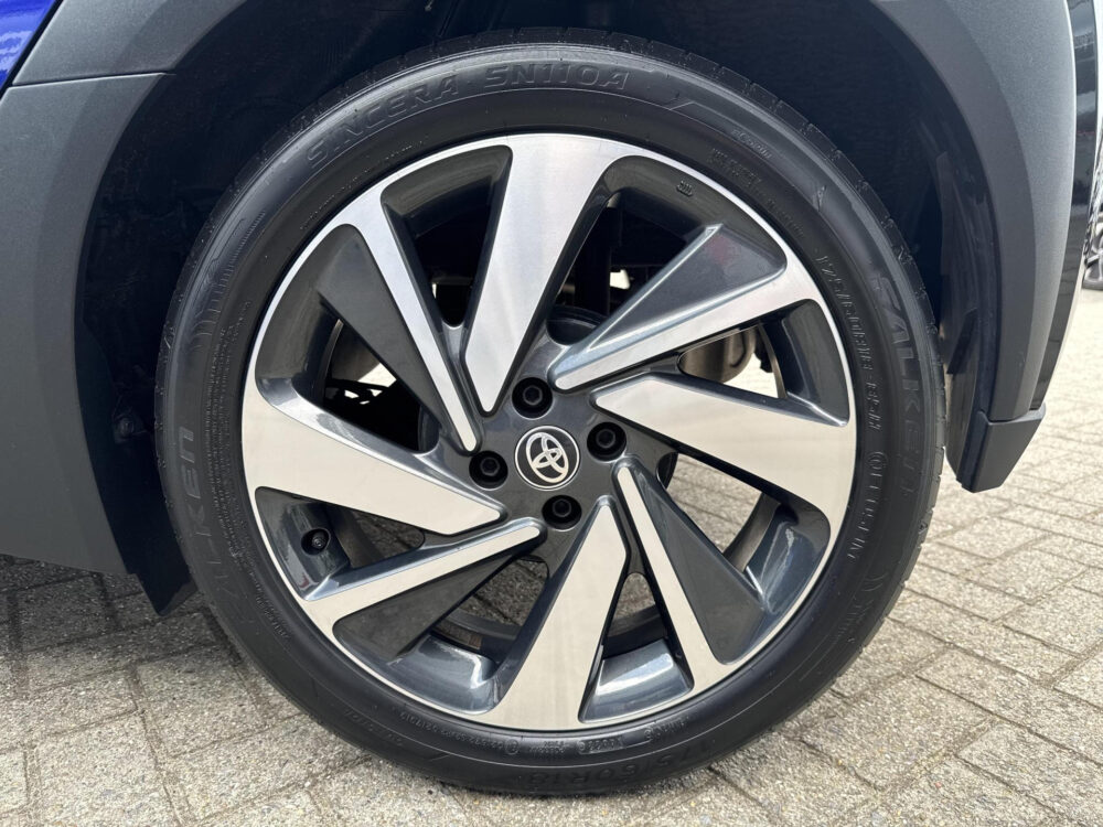 Toyota Aygo X 1.0 VVT-i S-CVT Envy tot 10 jr Fabrieksgarantie | Navigatie | Achteruitrijcamera | Trekhaak