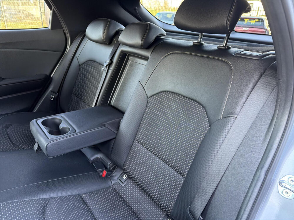 Kia XCeed 1.0 T-GDi DynamicPlusLine Navi | Trekhaak | 18 Inch LMV |