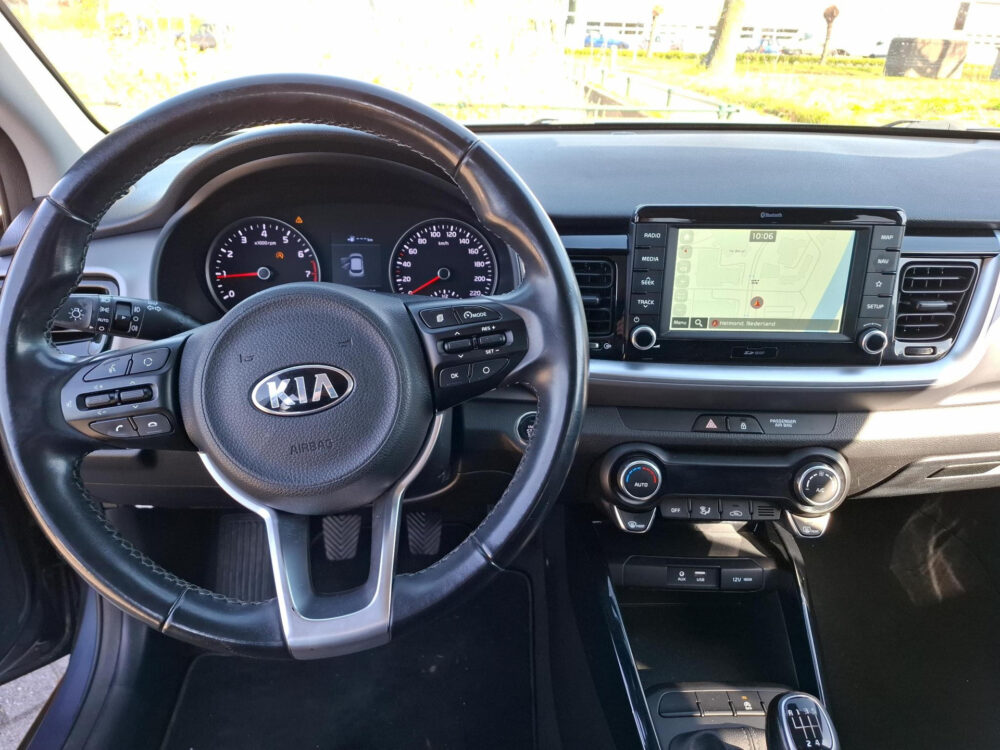 Kia Stonic 1.0 T-GDi DynamicLine  120pk | 17inch | Climatronic | Keyless