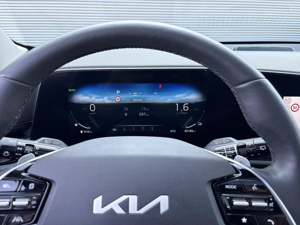 Kia Niro 1.6 GDi PHEV ExecutiveLine SchuifDak | Leder | Stoelverw. ventitalie | HUD | 18inch