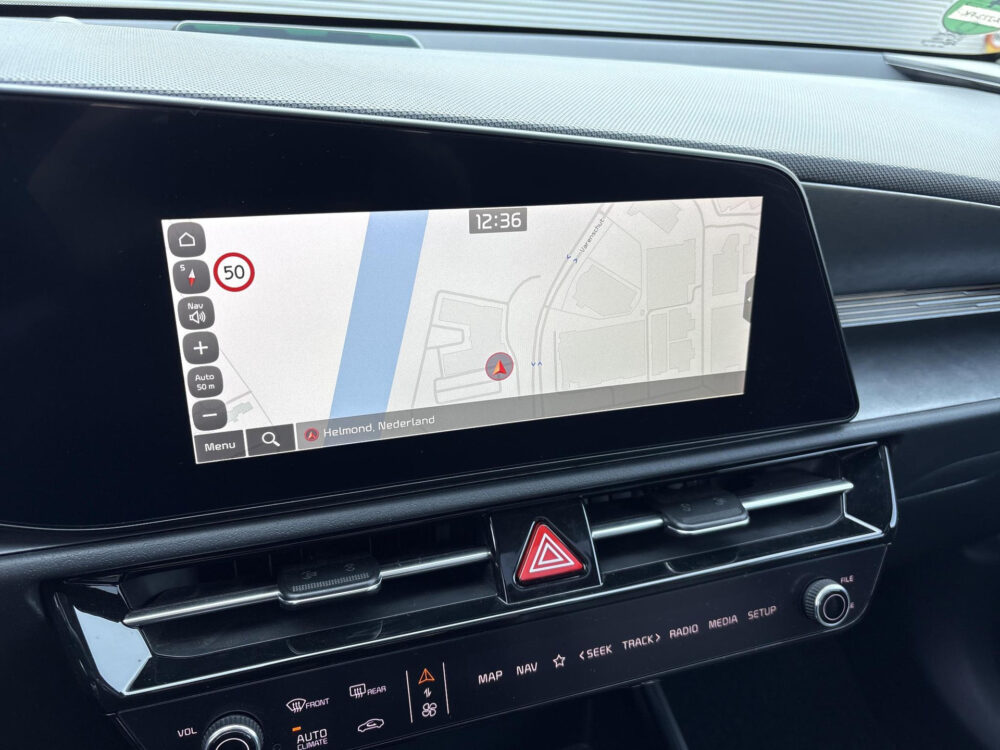 Kia Niro 1.6 GDi PHEV ExecutiveLine SchuifDak | Leder | Stoelverw. ventitalie | HUD | 18inch