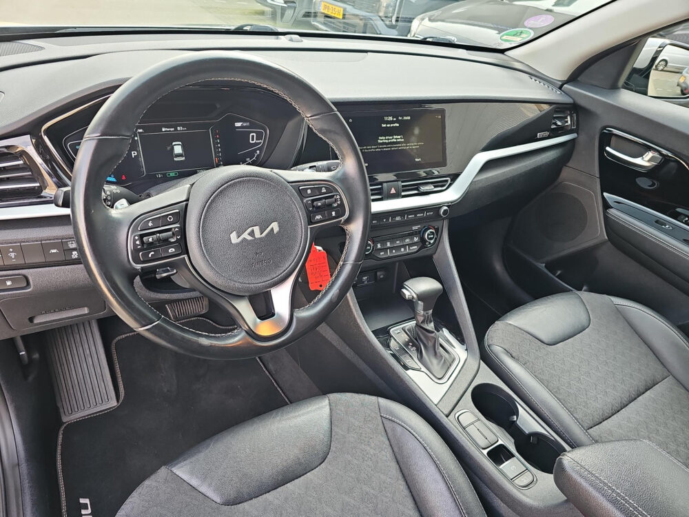 Kia Niro 1.6 GDi Hybrid DynamicLine Navigatie | Camera