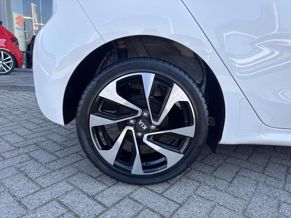 Kia Rio 1.0 TGDI ComfortPlusLine Navigator | Navigatie | Camera | Parkeersensoren | Apple Carplay | Licht metalen velgen