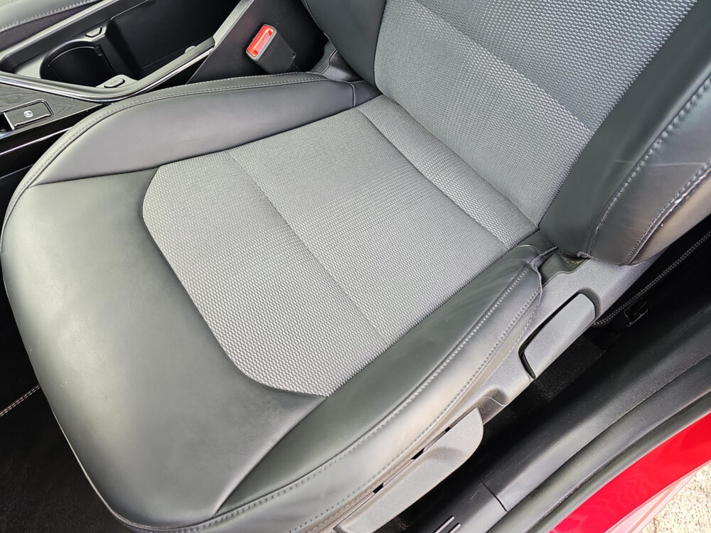 Kia Niro 1.6 GDi Hybrid DynamicLine Navigatie | Camera