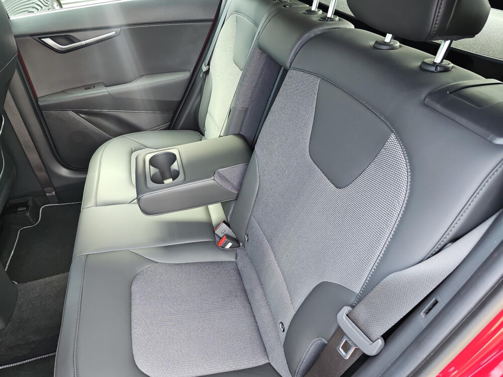 Kia Niro 1.6 GDi Hybrid DynamicLine Navigatie | Camera