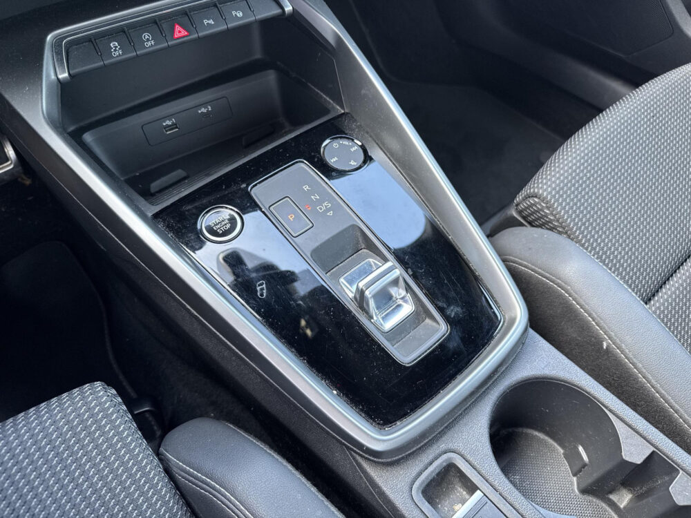 Audi A3 Sportback 35 TFSI edition one | BTW  | Virtual cockpit | Matrix led | Carplay |