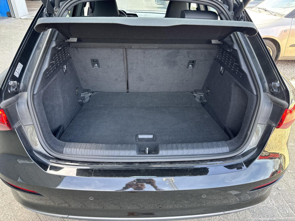 Audi A3 Sportback 35 TFSI edition one | BTW  | Virtual cockpit | Matrix led | Carplay |