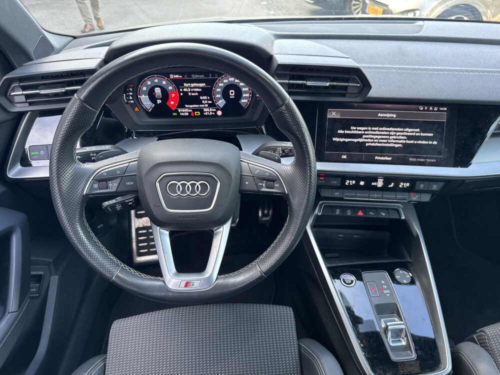 Audi A3 Sportback 35 TFSI edition one | Virtual cockpit | Matrix led | Carplay |