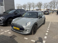 Mini Mini 1.5 Cooper Salt Business 82.000km | TopStaat | Trekhaak afneembaar