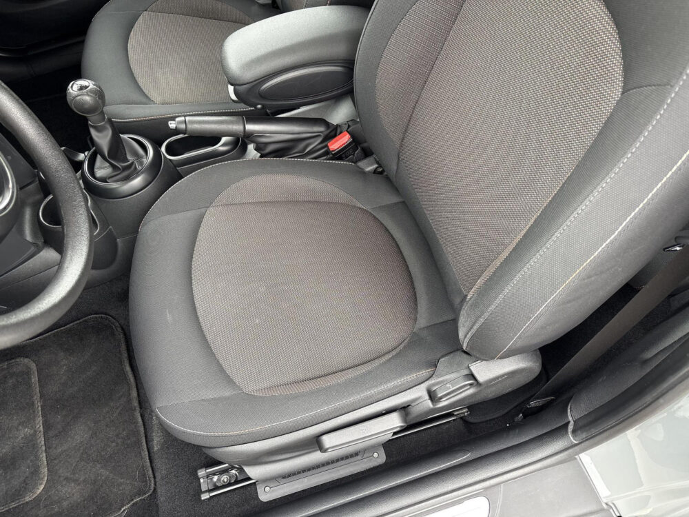 Mini Mini 1.5 Cooper Salt Business 82.000km | TopStaat | Trekhaak afneembaar