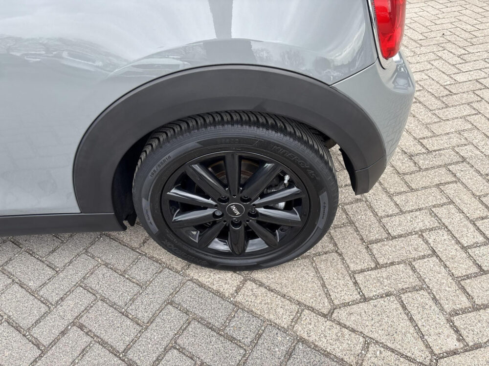 Mini Mini 1.5 Cooper Salt Business 82.000km | TopStaat | Trekhaak afneembaar