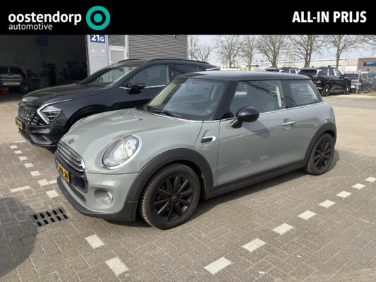 Mini Mini 1.5 Cooper Salt Business 82.000km | TopStaat | Trekhaak afneembaar