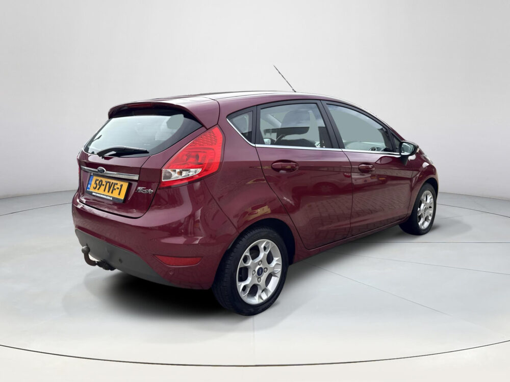 Ford Fiesta 1.6 Titanium | Rijklaarprijs | Trekhaak |