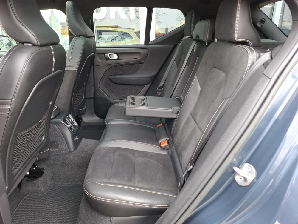 Volvo XC40 1.5 T5 Recharge R-Design | BTW  | Alcantara | Harman Kardon |Trekhaak |
