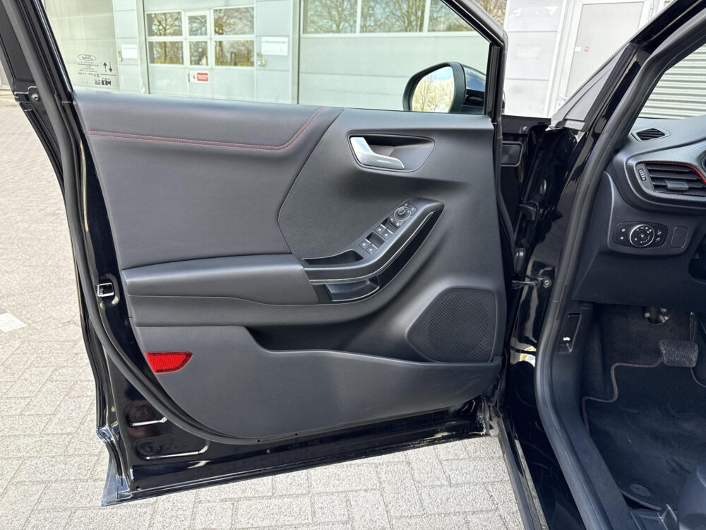 Ford Puma 1.0 EcoBoost Hybrid ST-Line X Automaat | Navi | Cruise